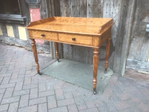 19thc satinwood birch dressing table by gillows of lancaster