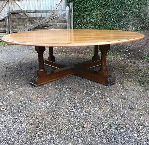 8ft diameter 19thc circular oak dining table on cruciform base
